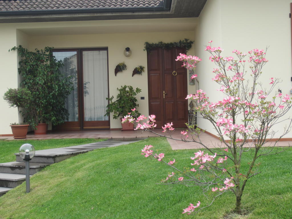 Marinella B&B Cornale Exterior photo