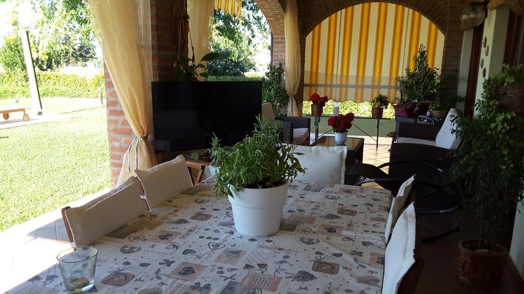 Marinella B&B Cornale Exterior photo