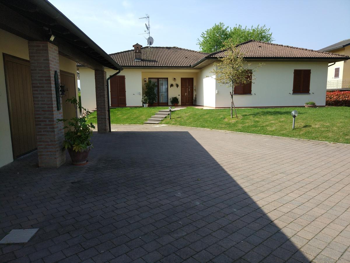 Marinella B&B Cornale Exterior photo
